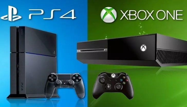 A picture showing the PlayStation 4 and Xbox One side by side.